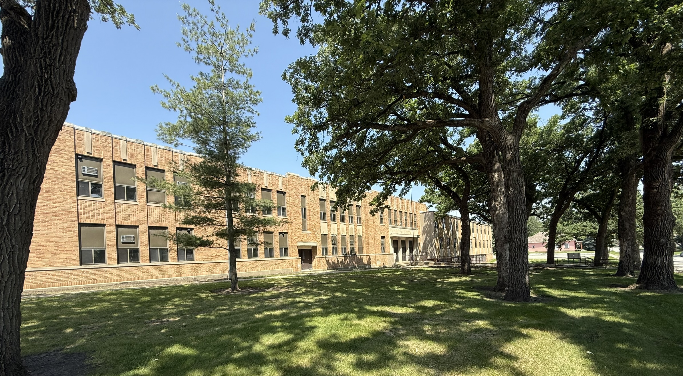 Property thumbnail image